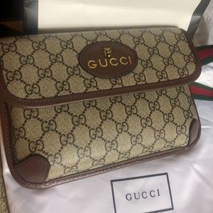 Authentic Vintage Gucci Neo GG Supreme Belt Bag